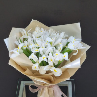 Букет_21 белый ирис